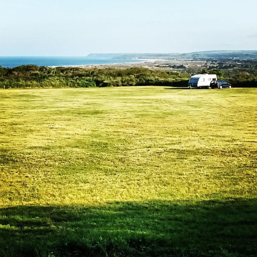 Camping Les Ronds Duval Face Aux Iles Anglo-Normandes Les Moitiers-d'Allonne Exterior foto